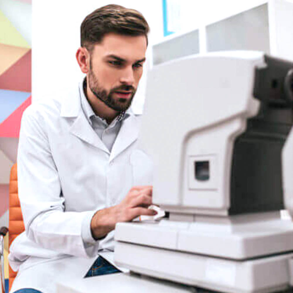 optometrist in White Bear Lake